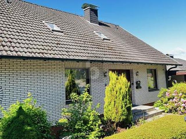 Villa kaufen in Dassel, Niedersachsen