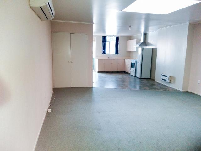 Apartment for rent in Otakou
