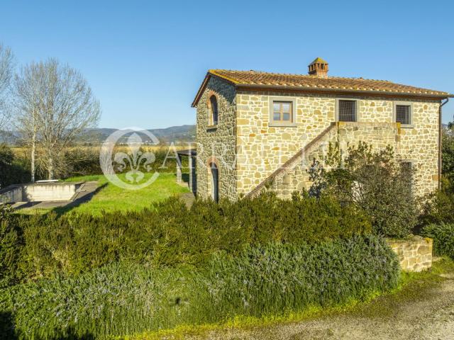 Casa in vendita a Cortona, Toscana