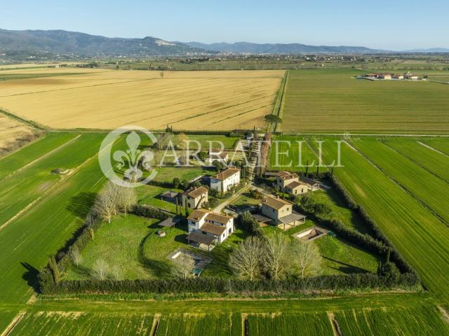 Casa in vendita a Cortona, Toscana