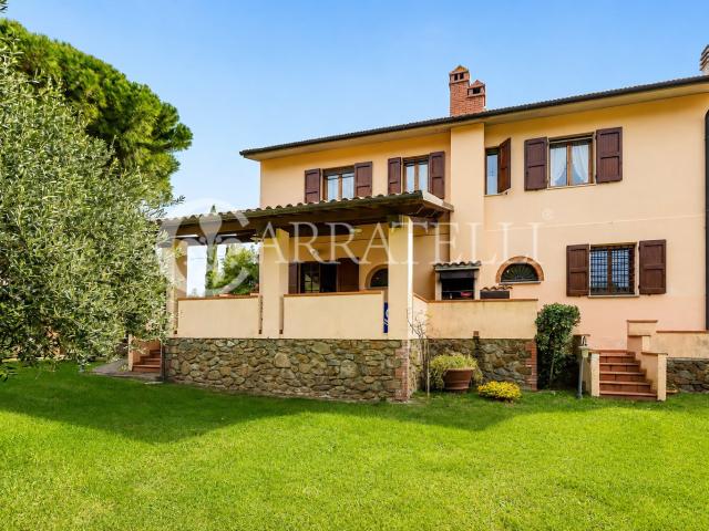 Casa in vendita a Scarlino, Toscana