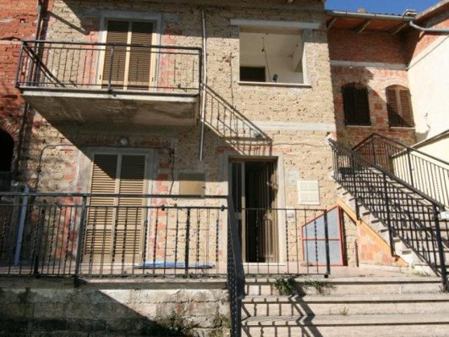 Casa in vendita a Lucignano, Toscana