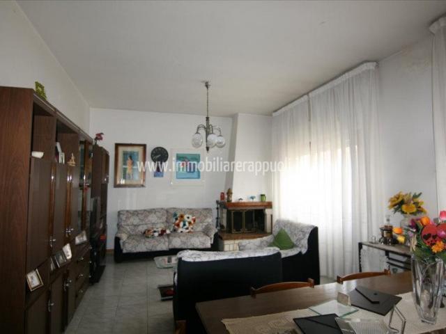 Casa in vendita a Lucignano, Toscana