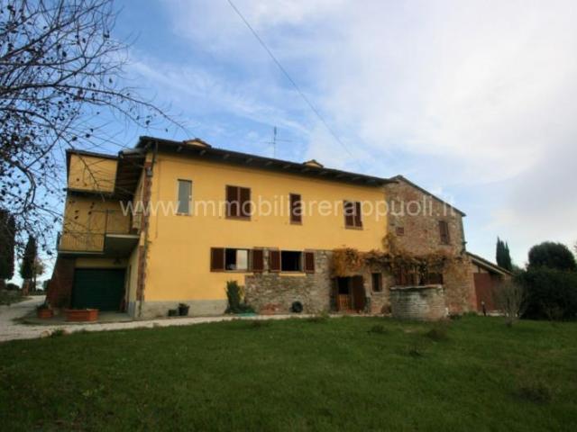 Casa in vendita a Lucignano, Toscana