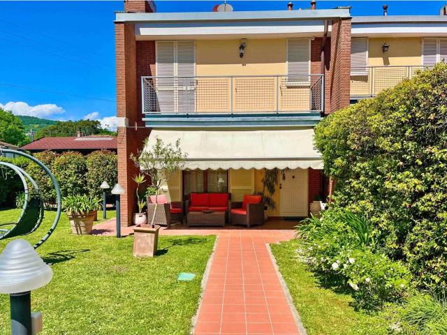 Casa in vendita a Farneta, Bagni Di Lucca Ponte