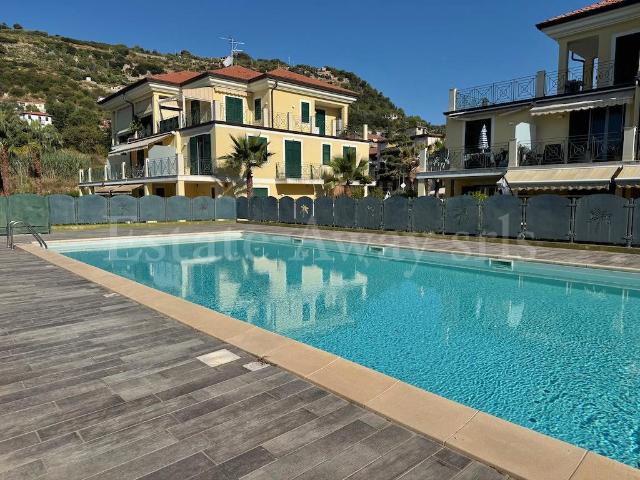 Appartamento in vendita a Bordighera, Liguria