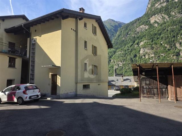 Einfamilienhaus kaufen in Giornico, Tessin