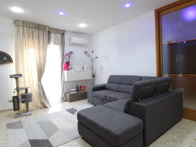 Appartamento in vendita a Puglia, Bari