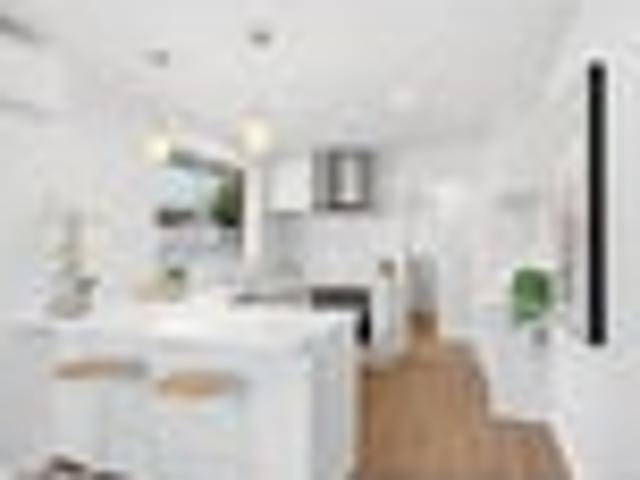 House for sale in Chaslands, Canterbury