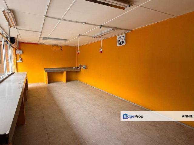 Warehouse for rent in Sabah
