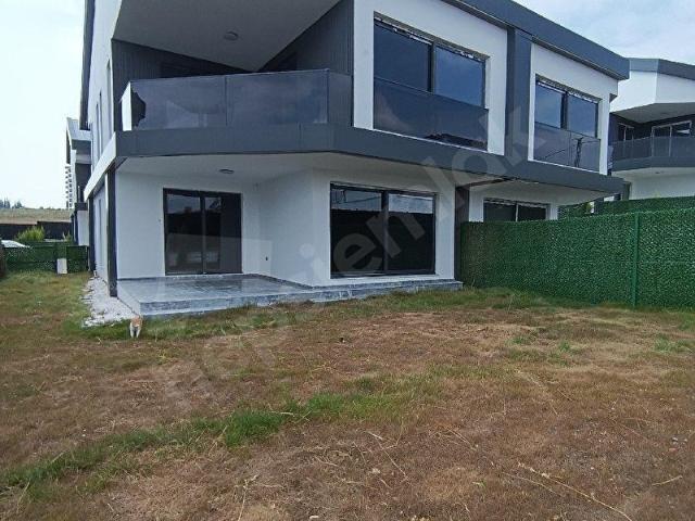 Sariçam, Adana içerisinde satılık Villa