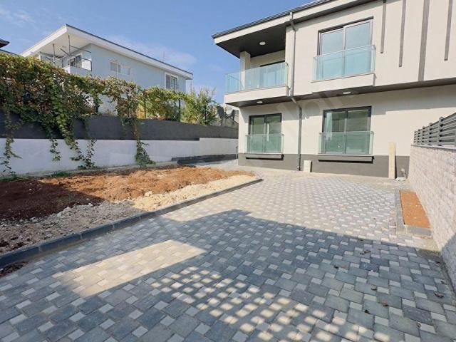 Sariçam, Adana içerisinde satılık Villa