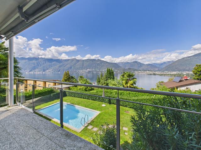 Wohnung kaufen in Gerra, Gambarogno, Tessin