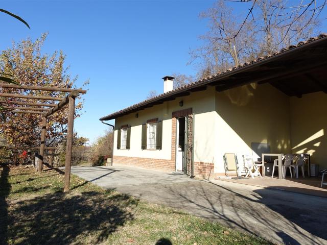 Casa in vendita a Piemonte, Asti