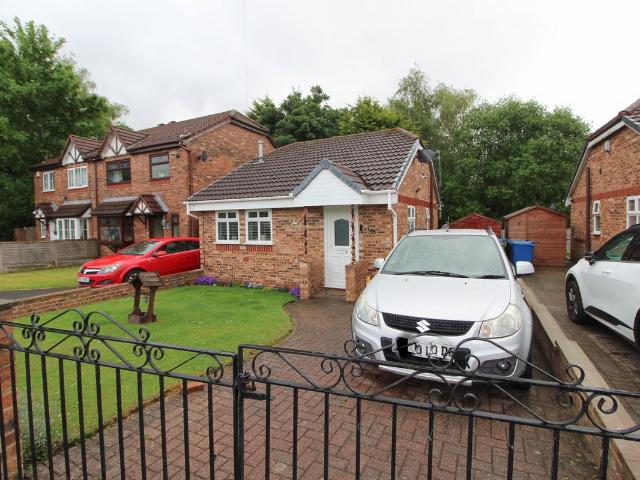 House for rent in Scholes, Wigan