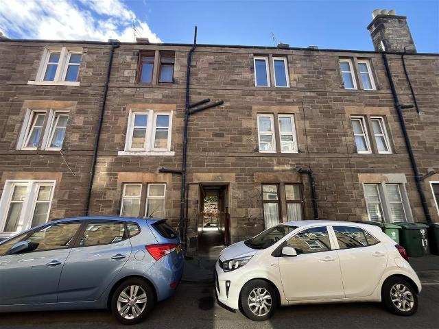 Apartment for rent in Moneydie, Scotland