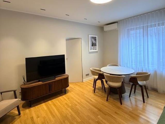 Apartament închirieri în Conpref Carpați, București