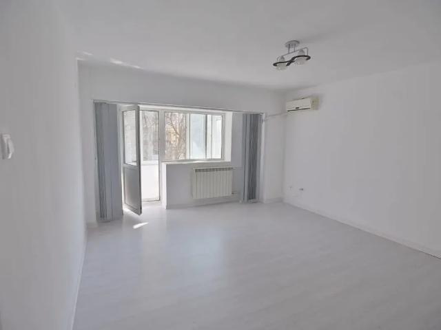 Apartament închirieri în Colțea, București