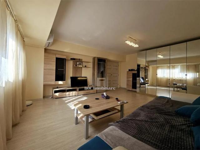 Apartament închirieri în Colțea, București