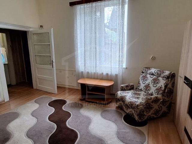 Apartament închirieri