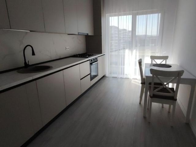Apartament închirieri în Colonia de Sub Deal, Florești