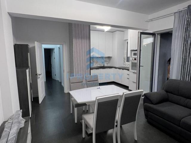 Apartament închirieri în Platformele Faur și Republica, București