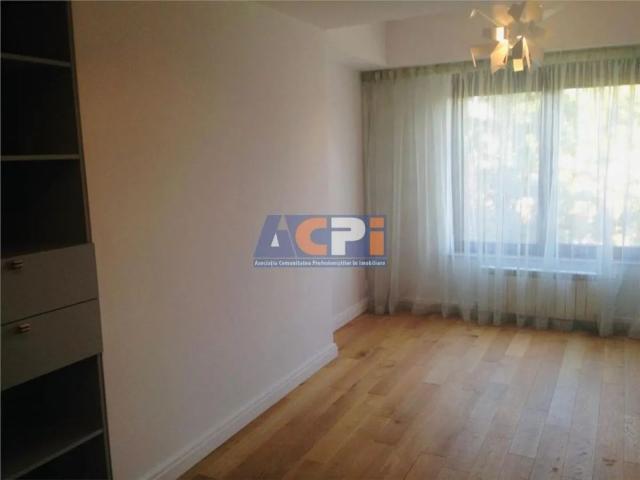Apartament închirieri în Colțea, București