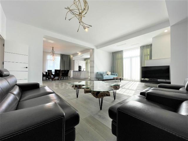 Apartament închirieri în Baneasa, Constanța