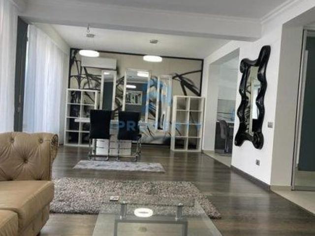Casă închirieri în Sector 1, Voluntari