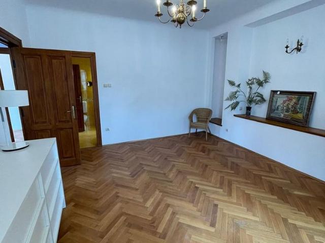 Casă închirieri în București
