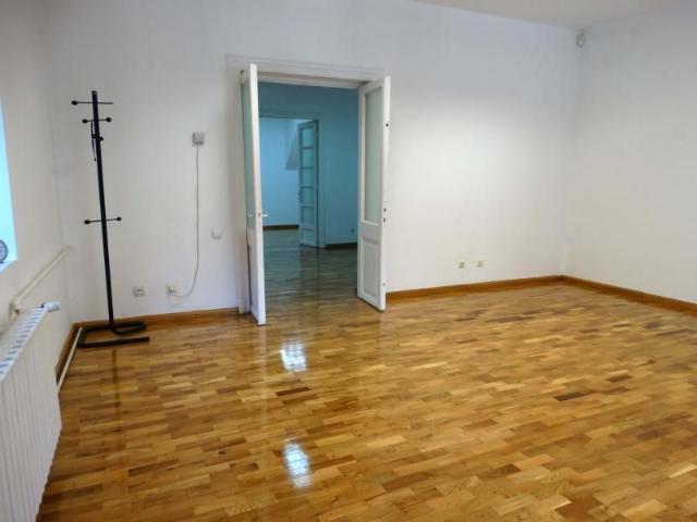 Casă închirieri în București