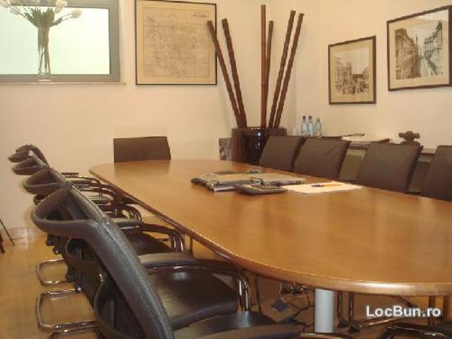 Spațiu Comercial vânzări în Romani