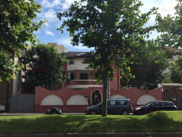 Casă închirieri în București