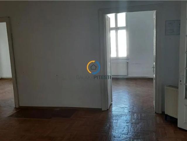 Casă închirieri în Pitești, Argeș