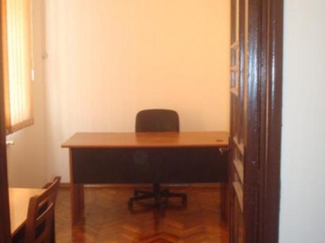 Cabană vânzări în București