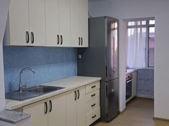 Apartament închirieri
