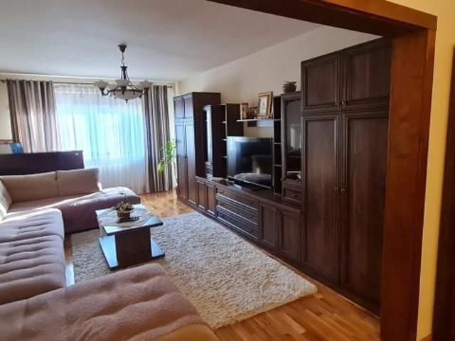 Apartament închirieri în Bos, Hunedoara