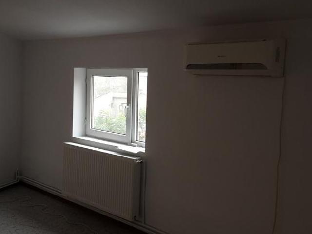Apartament vânzări în Romani