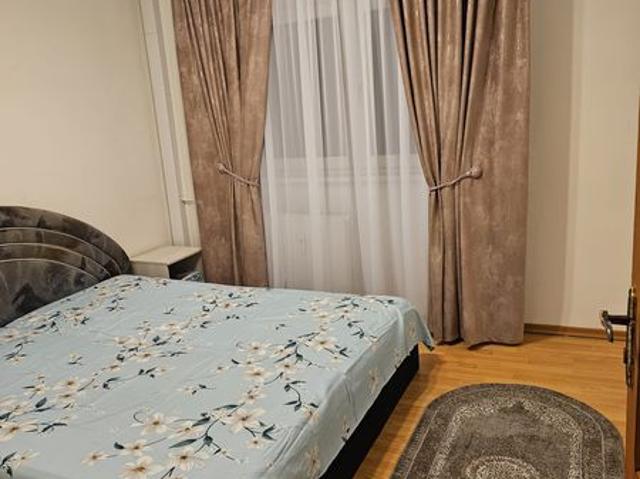 Apartament închirieri