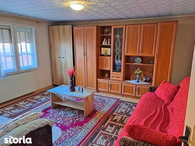 Casă închirieri