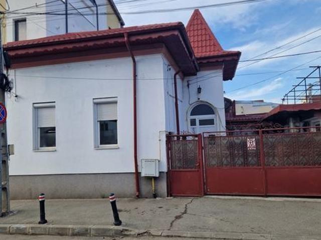 Casă închirieri