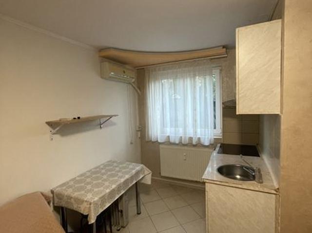 Apartament închirieri în Conpref Carpați, București