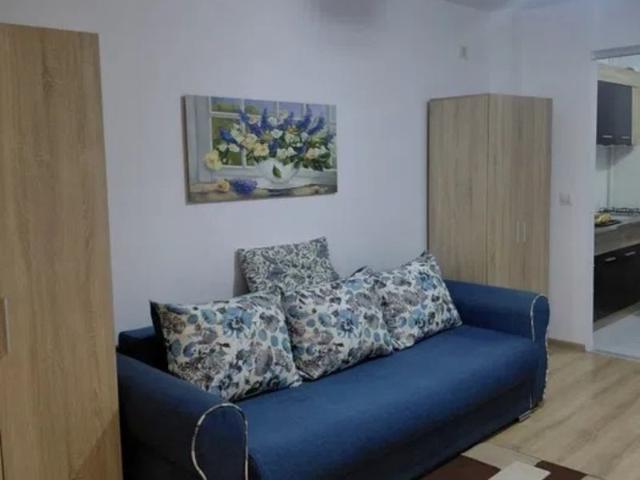 Apartament închirieri