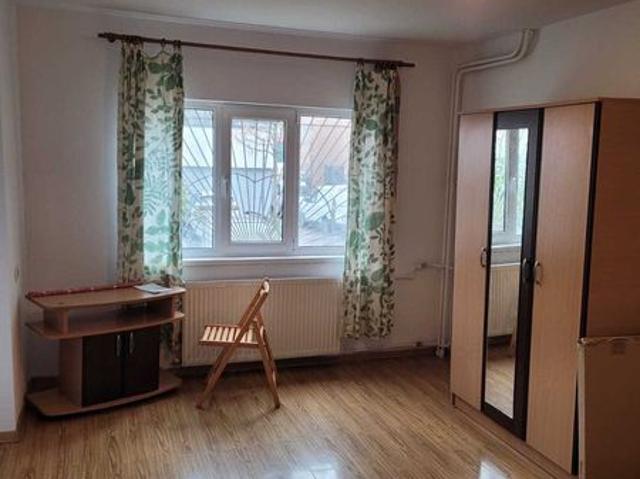 Apartament închirieri în Valcea