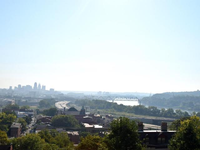Apartment for rent in Roselawn, Ohio