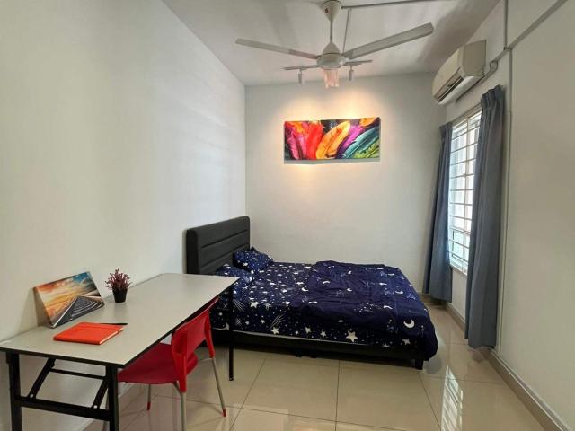 Room for rent in Petaling, Damansara Damai