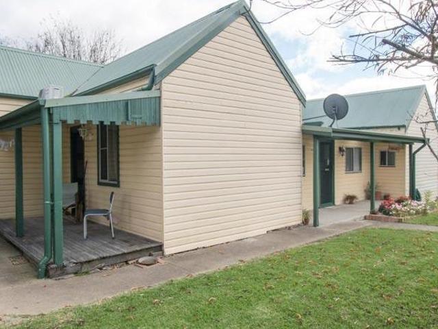 House for rent in West Armidale, Armidale