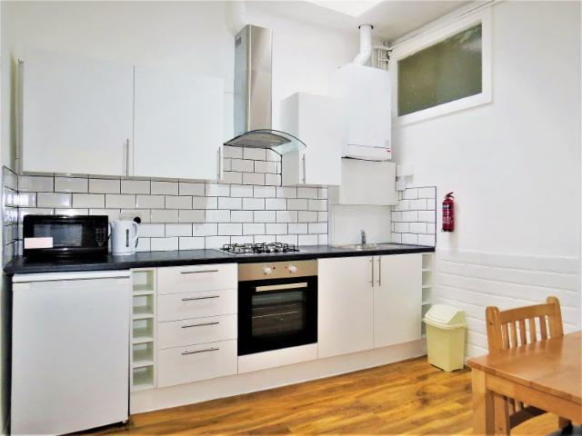 Studio for rent in Spitalfields, Whitechapel