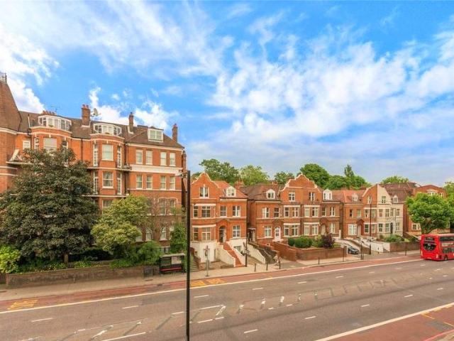 Apartment for rent in Chalk Farm, Greater London