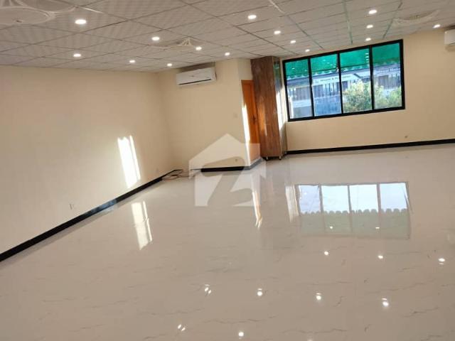 Office for sale in Islamabad